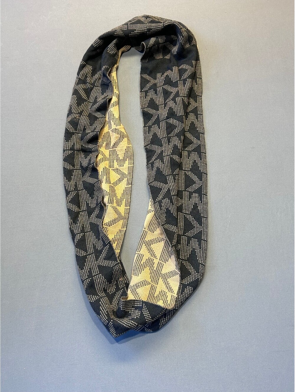 DKNY Brown and Black Patterned Knit Scarf